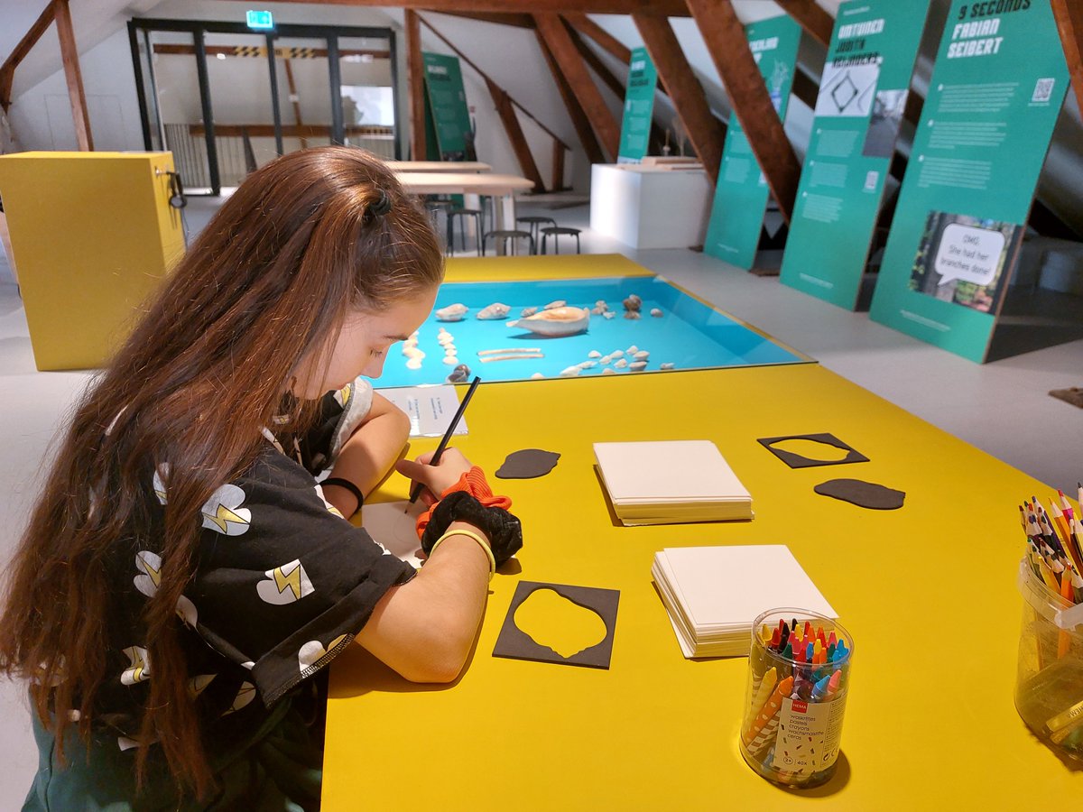 twittert officieel meer Melle om niet van af te blijven de komende weken en maanden: een erg tof educatief programma ! #kunsteducatie #cultuureducatie #talentontwikkeling vanbommelvandam.nl/onderwijs/