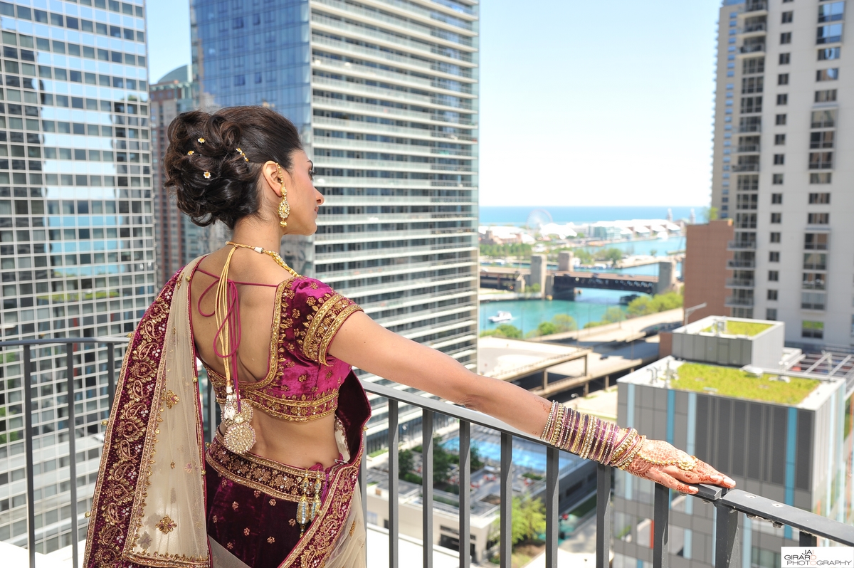 RadissonBluAqua's tweet photo. Let us set the scene for your most special day.
πΈ: #JaiGirardPhotography
#weddingwednesday #radissonbluaquachicago #luxuryhotel #chicagowedding #weddingvenue #indianwedding #downtownchi #somethingblu https://t.co/xecr3RBjoa