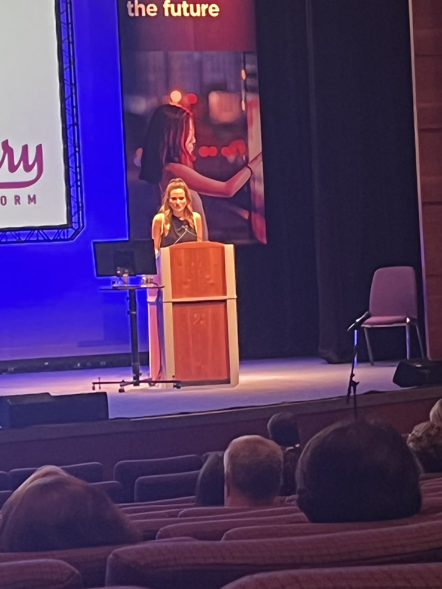 Nicola Benedetti’s reflections on the impact and importance of music, not least how it can communicate so many thoughts and feelings is just entrancing. ⁦<a href="/HMC_Org/">HMC (The Heads' Conference)</a>⁩