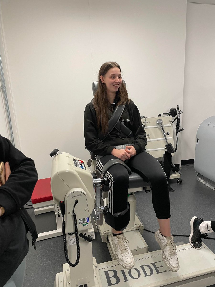 Dr Anthony Gorman (@a_j_gorman) on Twitter photo What better way for <a href="/UA92MCR/">University Academy 92 (UA92)</a> to bring Sport & Exercise Science to life than to get hands on at a world-leading biomechanics provider like @MIHP_UK?
Massive shout-out to @sammyyyrhodes, <a href="/abbie_ambrose/">Abbie Ambrose</a>, and Mina for sharing your expertise
#UA92 #mihp #sportscience #biomechanics What better way for <a href="/UA92MCR/">University Academy 92 (UA92)</a> to bring Sport & Exercise Science to life than to get hands on at a world-leading biomechanics provider like @MIHP_UK?
Massive shout-out to @sammyyyrhodes, <a href="/abbie_ambrose/">Abbie Ambrose</a>, and Mina for sharing your expertise
#UA92 #mihp #sportscience #biomechanics