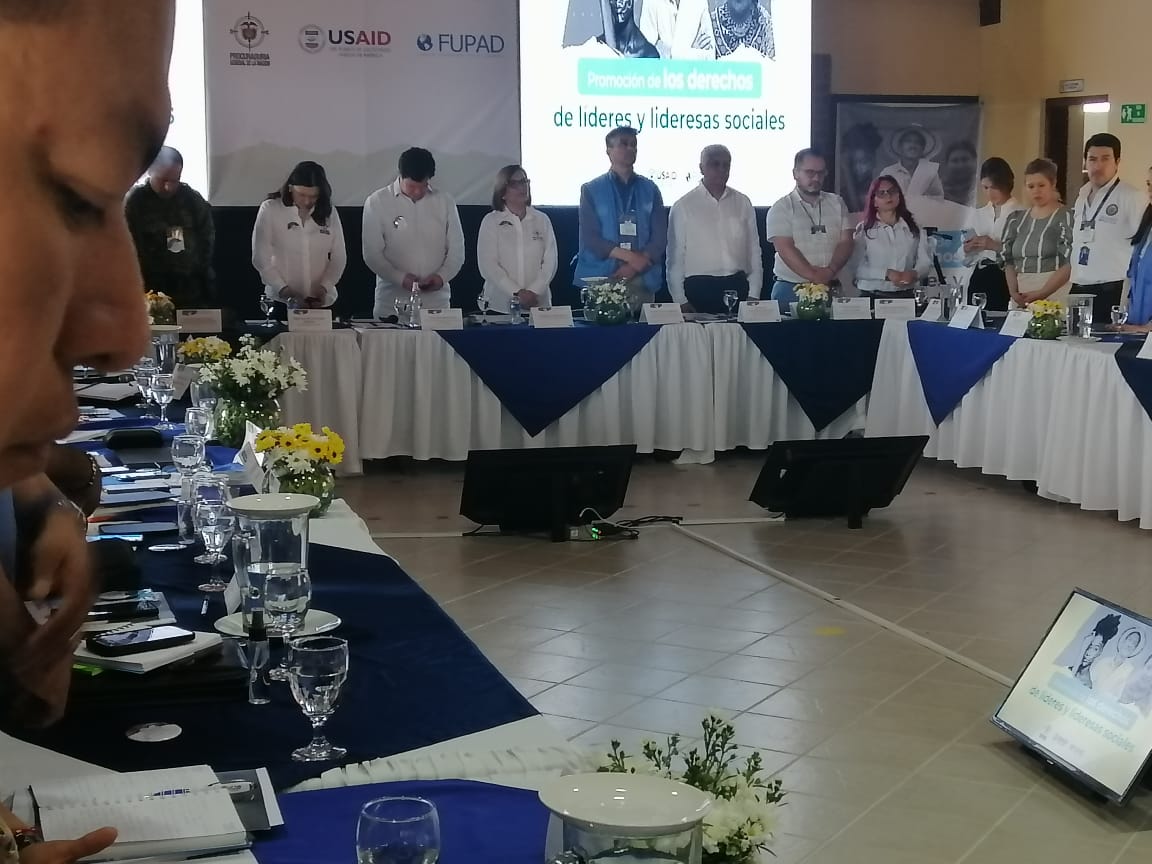 gamvica's tweet photo. PROMOCIÓN DE LOS DERECHOS DE LÍDERES Y LIDERESAS SOCIALES
Nuestra líder de GAMVICA, Flor Maria Barreiro, asistió a la invitación de la Procuradora General Margarita Cabello Blanco y su equipo de #DDHH, con fines de exponer a viva voz las necesidades que presentan los líderes. https://t.co/AecXaNqeqS