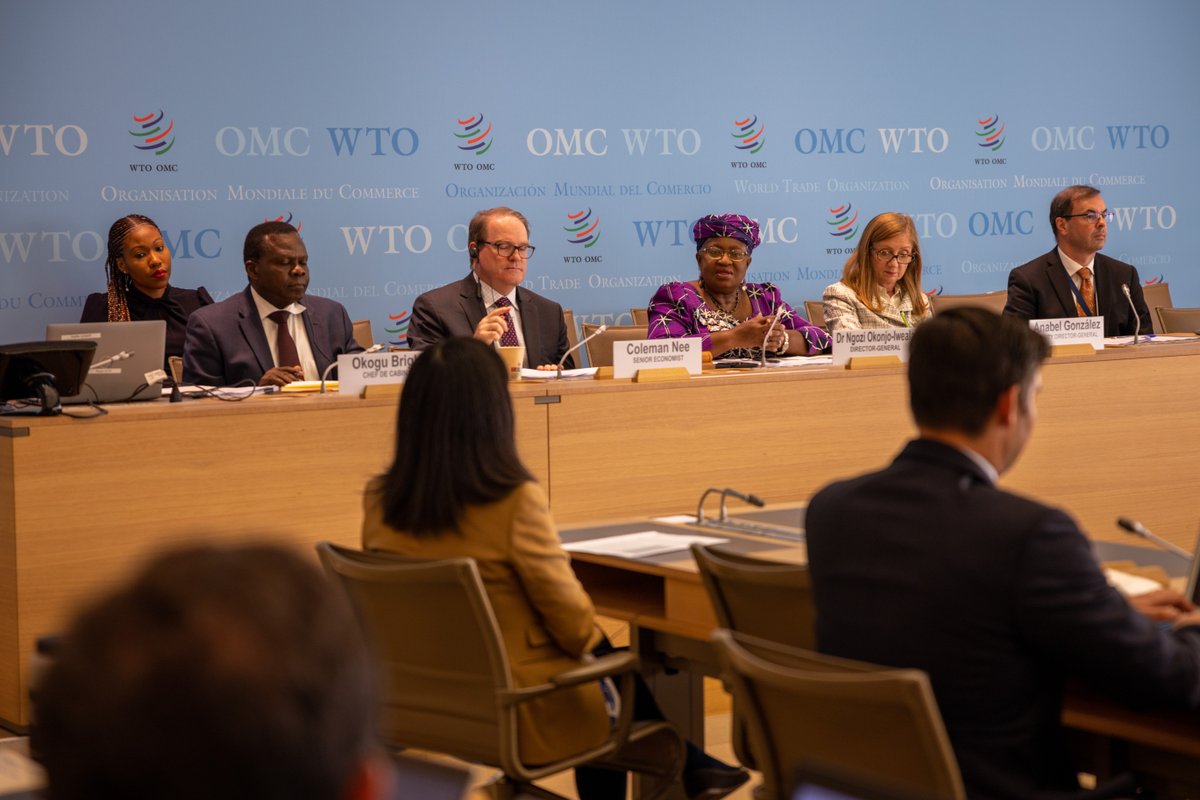 wto's tweet photo. #ICYMI: @NOIweala and WTO economists held a press conference to announce the revised trade predictions for 2022-2023. Read the full #WTOForecast: https://t.co/6IhHT4UopM https://t.co/v8onqermKC