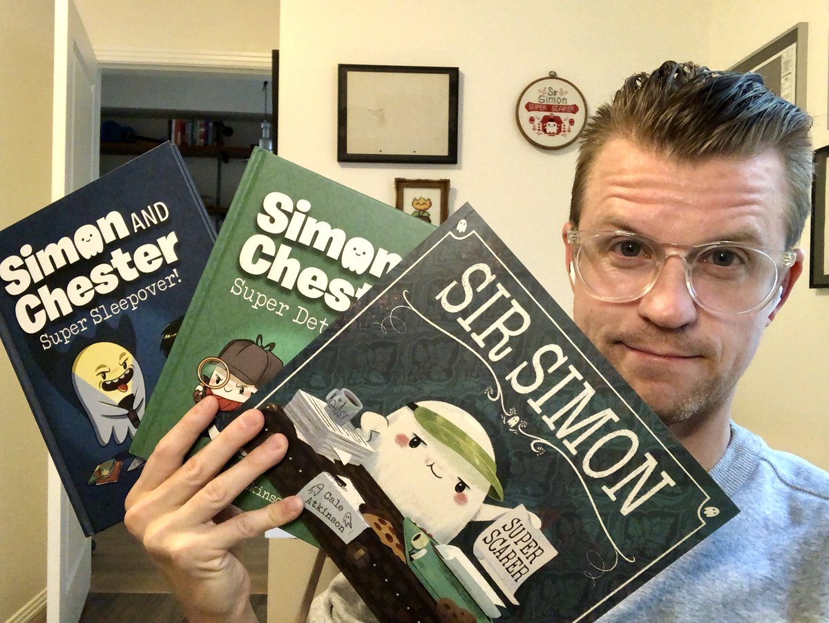 2dCale's tweet photo. 🎃It's that ghosty time of year! So what better time to do a Simon and Chester giveaway! 
I'm giving away 'Sir Simon' soft cover picture books as well as a couple 'Simon and Chester' graphic novels! 
RT and Comment to enter for a chance to win! 👻 #BOO https://t.co/TfjTFmf1Gw