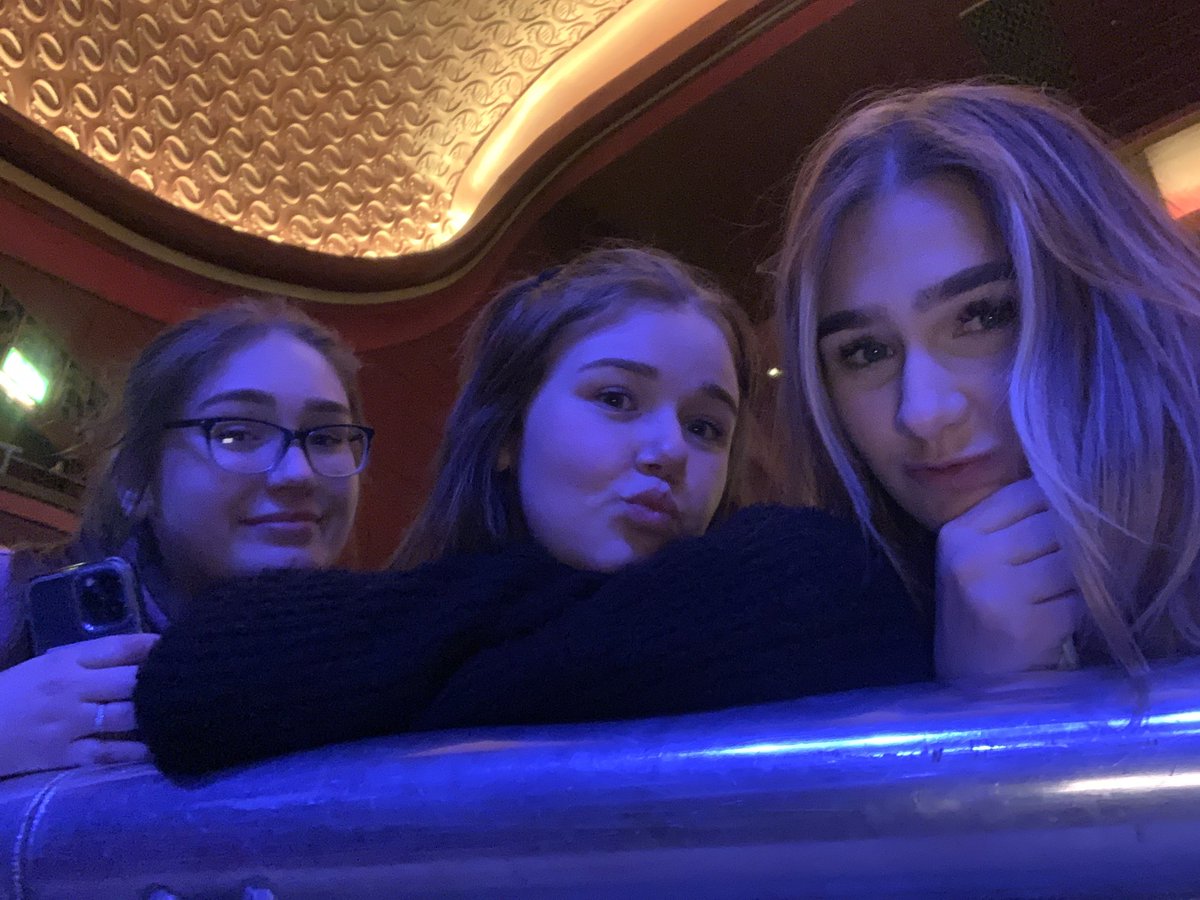rachdurcan_'s tweet photo. @AJRBrothers @iamRyanMc We’re coming for ya… again!! #manchester #nottingham #ajr #ryanmack https://t.co/vN3ryoVptG