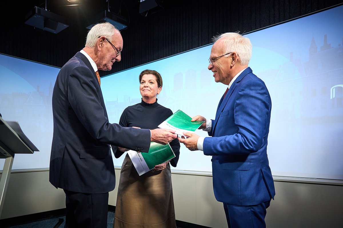 De aanbevelingen van Johan Remkes voor de aanpak van de stikstofcrisis zijn bekend. 
 
Lees hier de reactie van het Limburgs provinciebestuur ➡️ bit.ly/3CBtEp1.