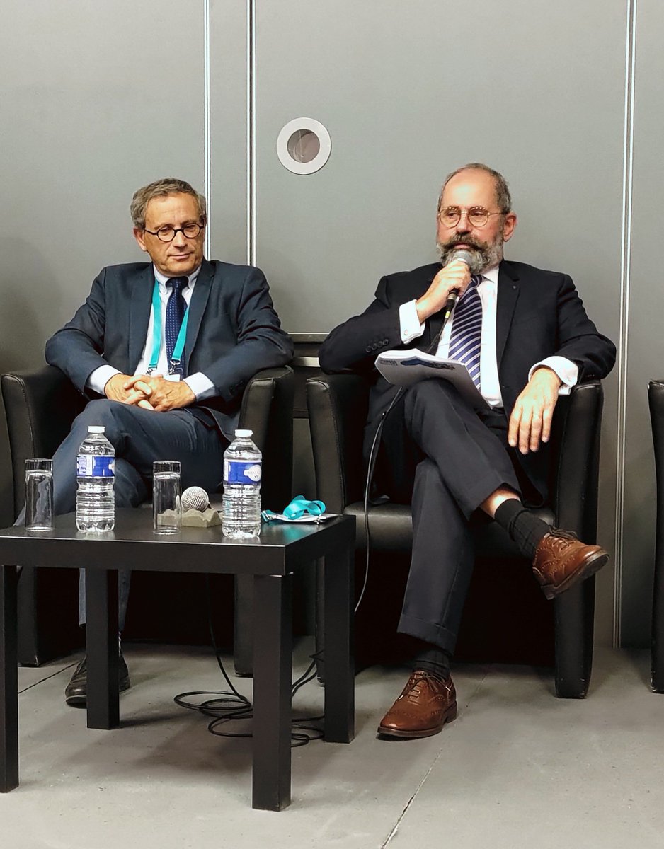 laurent_sceaux's tweet photo. Au congrès de la @FedEpl à @villedetours, avec #PatrickJarry : « Les EPL sont des outils efficaces du #ServicePublic, entièrement maîtrisés par les élus politiques. Il est temps que la haute administration sorte enfin de sa défiance à l’égard de l’économie mixte » https://t.co/PueoRJZVCv
