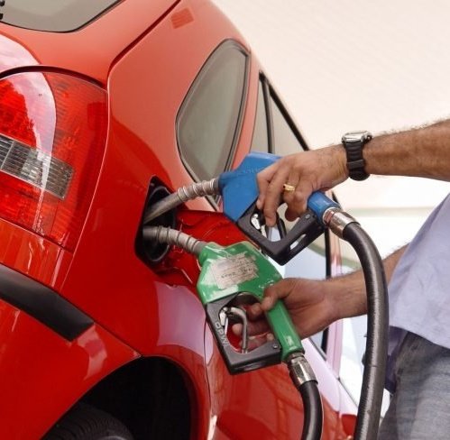 O Nikolas Ferreira bem assim nesse momento. https://t.co/AWi9A14u6E<a href="/tag/justiceforglory"class="tags"><span>#justiceforglory</span></a>