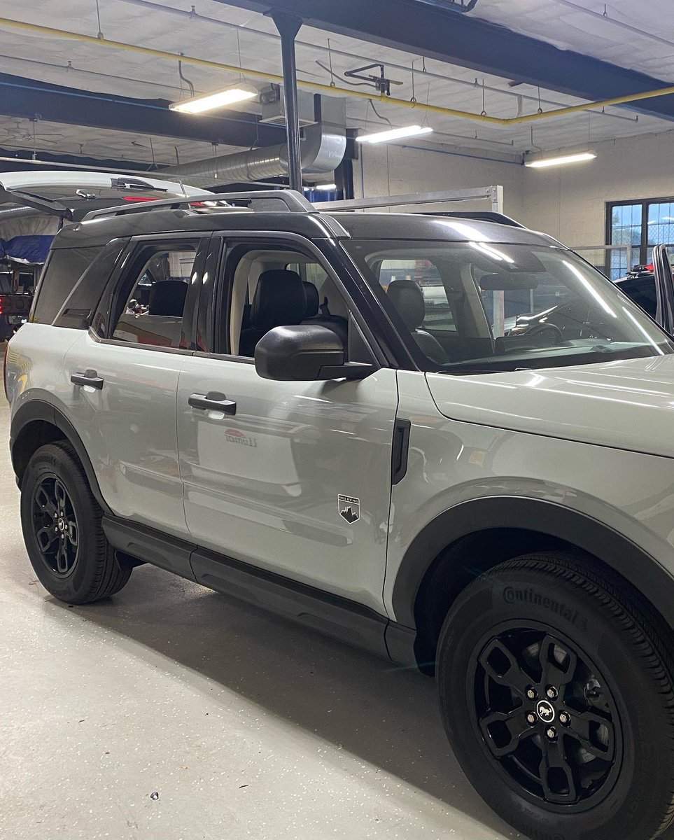 AutoActionNJ's tweet image. Black out package &amp;amp; black leather seats for this rainy Wednesday morning! Immediately elevates the cars look to a sleeker style! Call the number in our bio today for your cars quote! #blackedoutcars #leatherseat #sleekcars #sexycar #blackroof #drivingyourlifestyle #autoaction