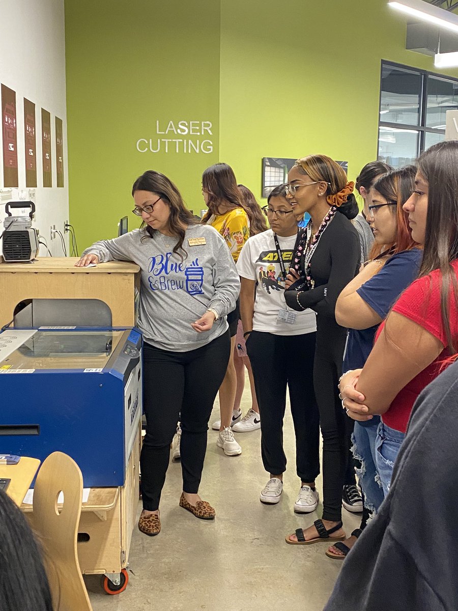 April Linares tweet media