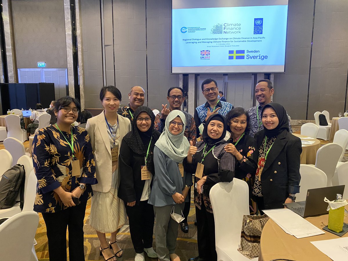 Indonesia's Delegation from MoF, MoEF, IEF, Bappeda West Java, participated the #RegdialogueCFN2022, and shared our experiences on climate change budgeting and green sukuk, and gender responsive climate budgeting. #CFN 

<a href="/CFN_UNDP/">Climate Finance Network</a> <a href="/UNDPIndonesia/">UNDP Indonesia</a> <a href="/FinancingLab_ID/">Innovative Financing Lab</a>