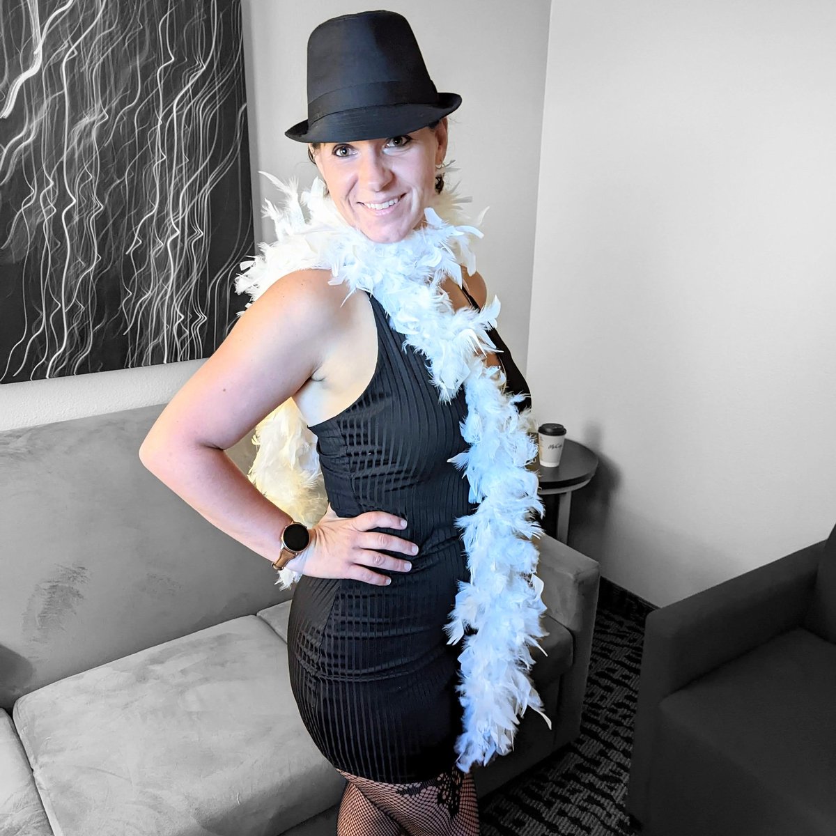 AuthorAlexShep's tweet photo. Murder mystery in the roaring 20s? Yes, please. 
#murdermystery #dinnerparty #roaringtwenties #costume #party #lasvegas https://t.co/Wvb0eEmaOU