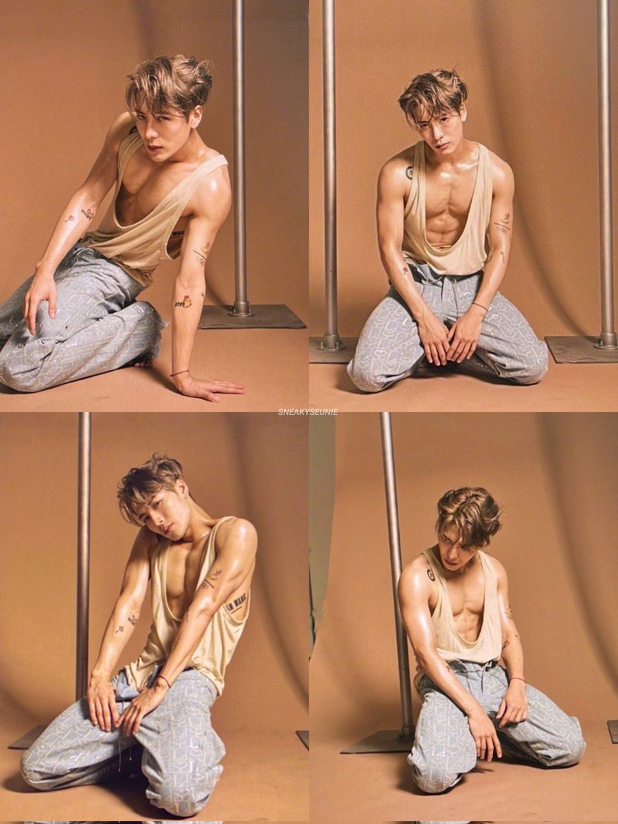 sneakyseunie's tweet photo. JACKSON WANG 😶😳 https://t.co/DUSPSGz9ab