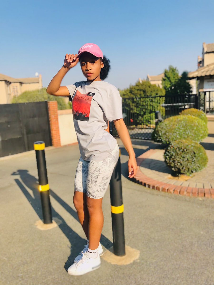 PerplexEmUp's tweet image. Summer Perplexing style🔥🔥
New VC t-shirts R250
Available only at Perplex Em Up