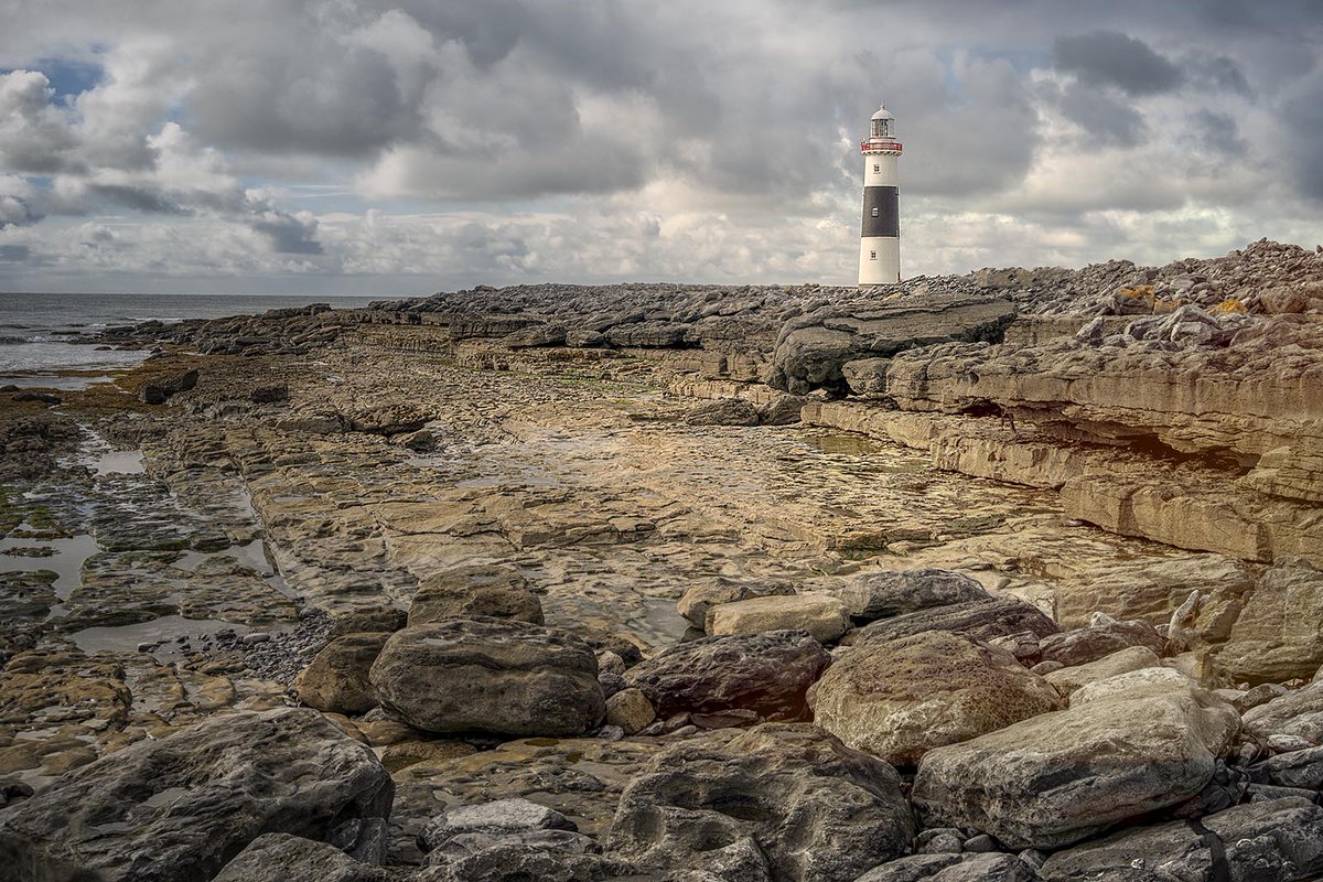The Lighthouse on Inisheer, Aran Isles. Helping the boats stay away from those rocks fineartamerica.com/featured/inish… #buyintoart