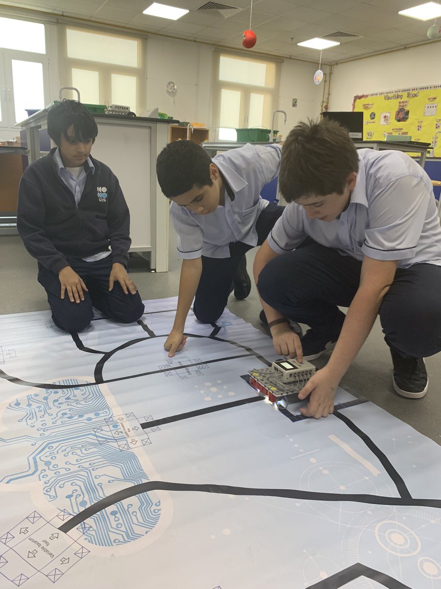 <a href="/ibmyp/">IB MYP</a> <a href="/iborganization/">International Baccalaureate</a> students doing extra robotics practice over lunch with Dr Melissa Butt  <a href="/UISDubai/">Uptown International School Dubai</a> <a href="/Taaleem/">Taaleem</a>! #proudlytaaleem The next generation of <a href="/HWUDubai/">Heriot-Watt Dubai</a> #Robotics #Academics <a href="/Lanespace/">David Lane</a> <a href="/tonyjprescott/">Tony Prescott</a> <a href="/MOTF/">Museum of the Future</a>