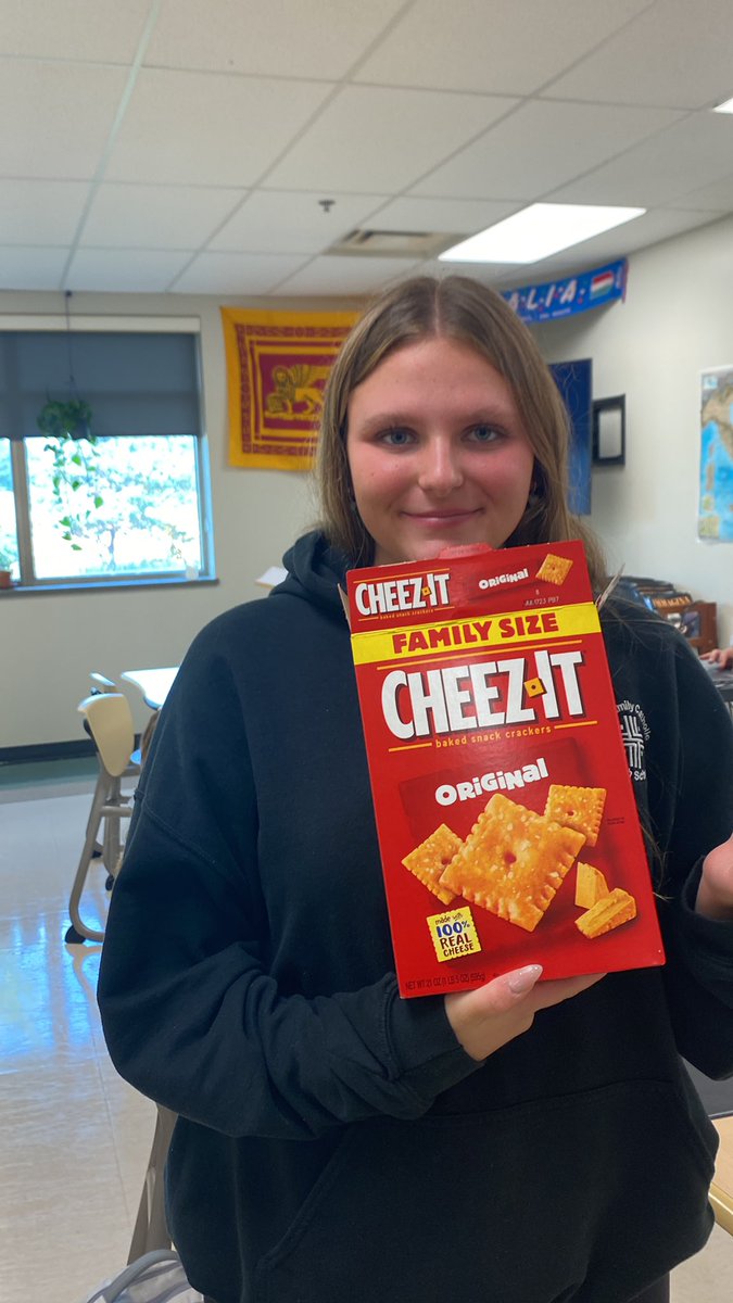 becca91054832's tweet photo. snacking https://t.co/FY3pvqqOGP