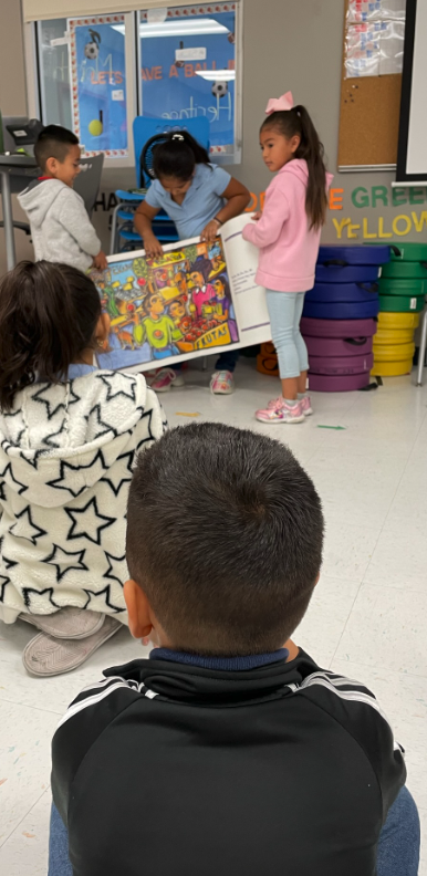 DeckerESMusic's tweet photo. We read the musical book Rin, Rin, Rin Do Re Mi with Kindergarten. They enjoyed this fun musical sing-a-long book! @DeckerES @Manor_FA #scholarsfirst https://t.co/IoqbEXkkaI