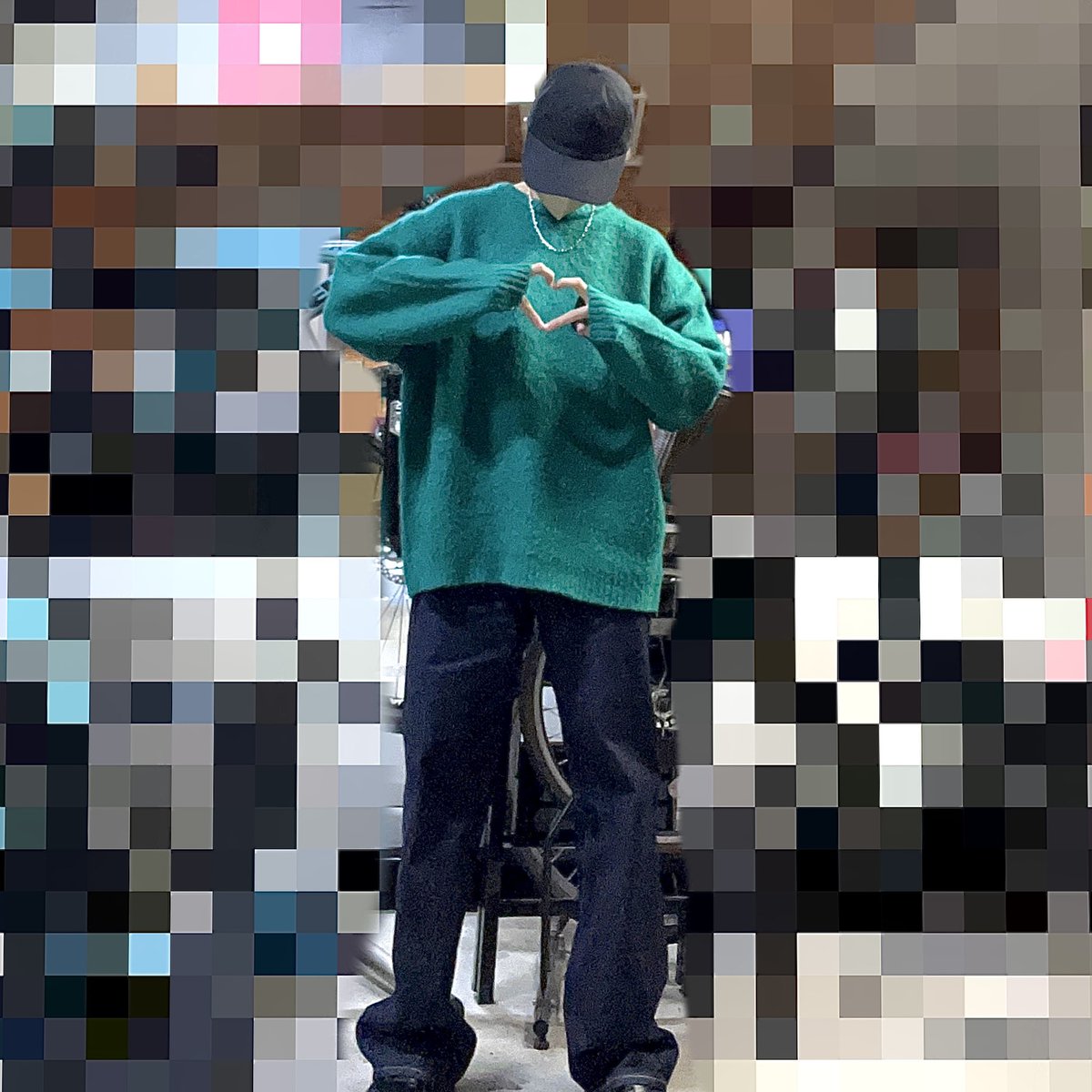 kitsune_2499's tweet photo. ＼today's outfit／
秋になって初ニット🧶✨
このモヘヤニット可愛すぎ💚

hat : GU
knit : INGNI
pants : UNIQLO
shoes : GRL
necklace : ZOZOTOWN

#gu #ingni #uniqlo #grl #zozotown #knit #greenknit #ユニクロ #オシャレ #ファッション好きな人と繋がりたい #ファッション #秋服 https://t.co/IUC4CogXGi