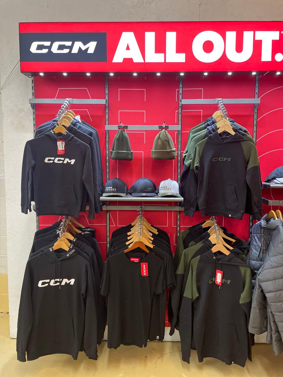 JerrysHockey's tweet photo. Fall/ holiday season apparel and hats in stock
@CCMHockey
In-store or online https://t.co/CEZ4lPHOJF
Earn and redeem rewards points with #PowerPlayRewards. Sign-up is quick and easy.
https://t.co/hKgkZa2N8l https://t.co/WbhxKxWzcG