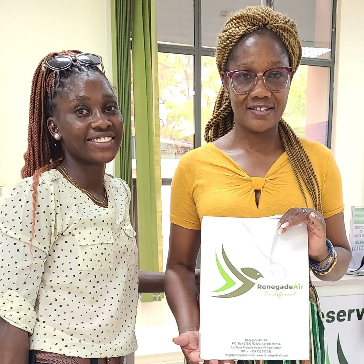 flyrenegadeair's tweet photo. #happycustomers #friendlycrew #CSWeek2022 #service #flyrenegadeair #bedifferent #Renegadesmiles #RenegadeTeam #checkin #reservations #HappyCustomerServiceWeek https://t.co/Eah0rjMCK6