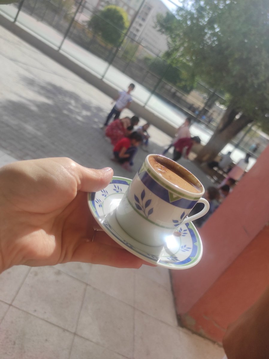 sinifcipapatya's tweet photo. Günün yorgunluğunu atmak için en güzel aktivite☕ 
@56Akkus 🌸 https://t.co/OfASgsW7mY