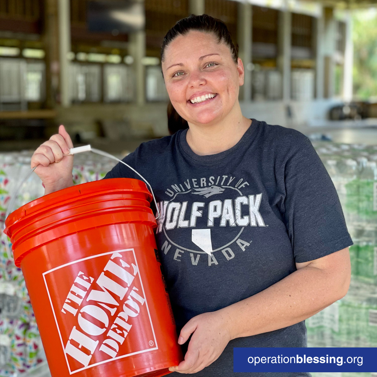 Together with our new friend, Alexandria, we are sending thanks to @HomeDepotFound and #TeamDepot for helping deliver hope in a bucket! These disaster relief kits are providing useful cleaning supplies to residents impacted by #hurricaneian 
#disasterrelief #obdrk