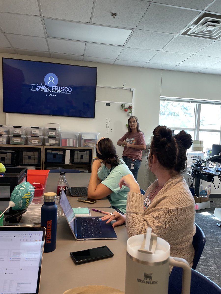2nd grade modeling for each other- such a great way calibrate! ⁦<a href="/FisherElem/">Fisher Elementary</a>⁩ #FISDmadetoshine