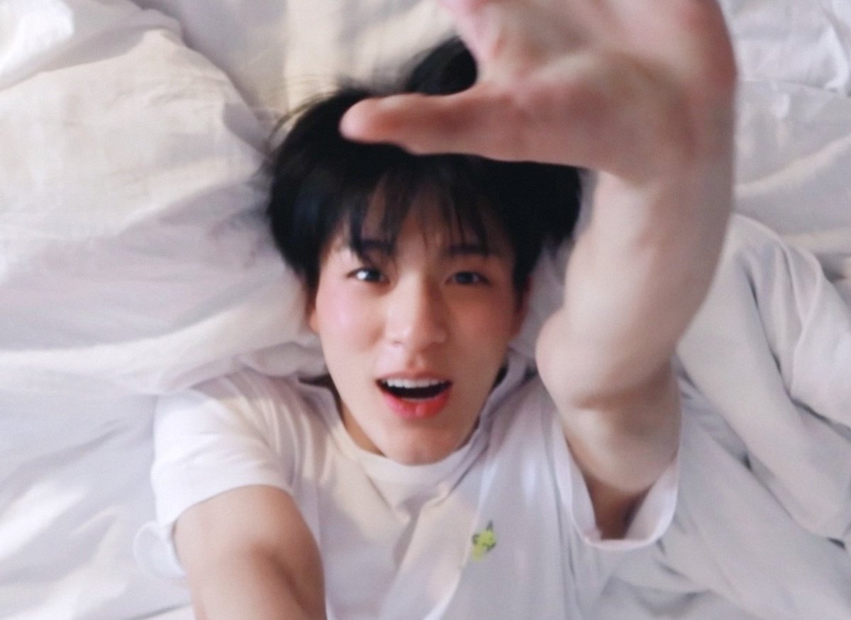 the813Degrees's tweet photo. น้องเจโน่เป็นเด็กดี​ น่ารักดี https://t.co/58UW0Qd4Nr