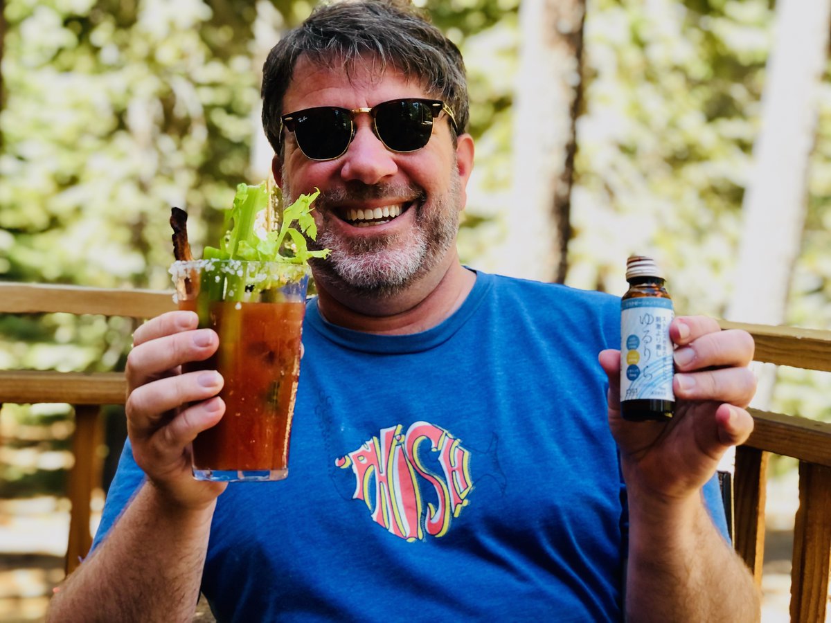 cbdnihon's tweet image. こんにちはベンです✨３年ぶりに母国アメリカに帰っていました🇺🇸久しぶりのホームタウンはとても懐かしく、元気をチャージすることができました🙌

みなさんと一緒にもっとCBDを拡げていきたいです！これからもよろしくお願いいたします✨

#cbd #cbd日本 #リフレッシュ #リラクゼーション #cbdナノ