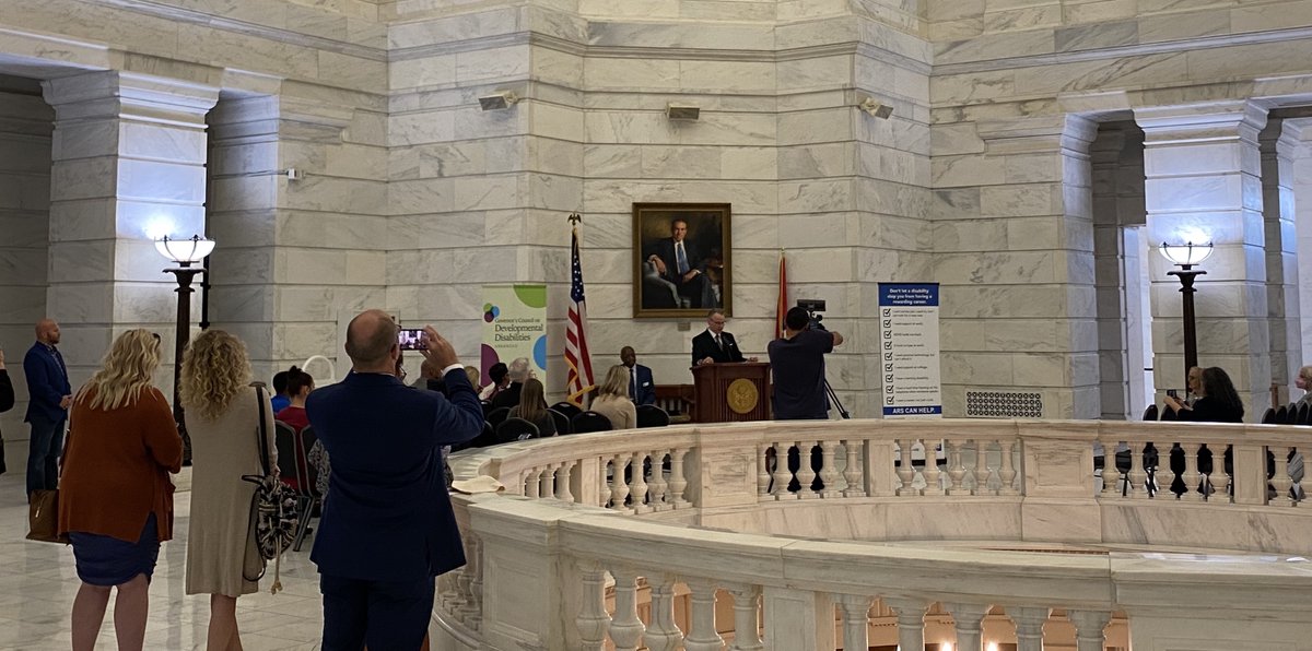 ARTreasurer's tweet photo. The @gcddar hosted a celebration today in recognition of October as National Disability Employment Awareness Month. 

It was so nice getting to connect with Joseph Baxter, Commissioner of @ARSArkansas, after the event. 

#NDEAM #ARDEAM #inclusivemployment https://t.co/nmy25x1TUX