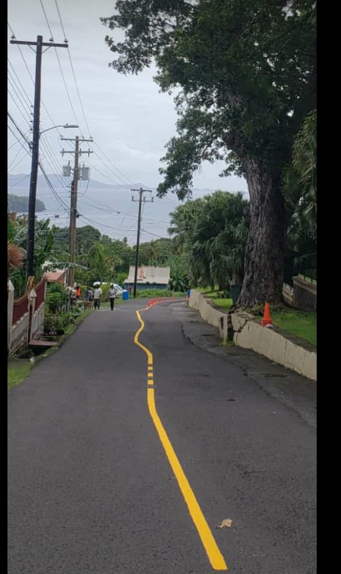 Rimstyle26's tweet image. Vincy CANNOT be a real place🤣🤣🤣🤣🤣