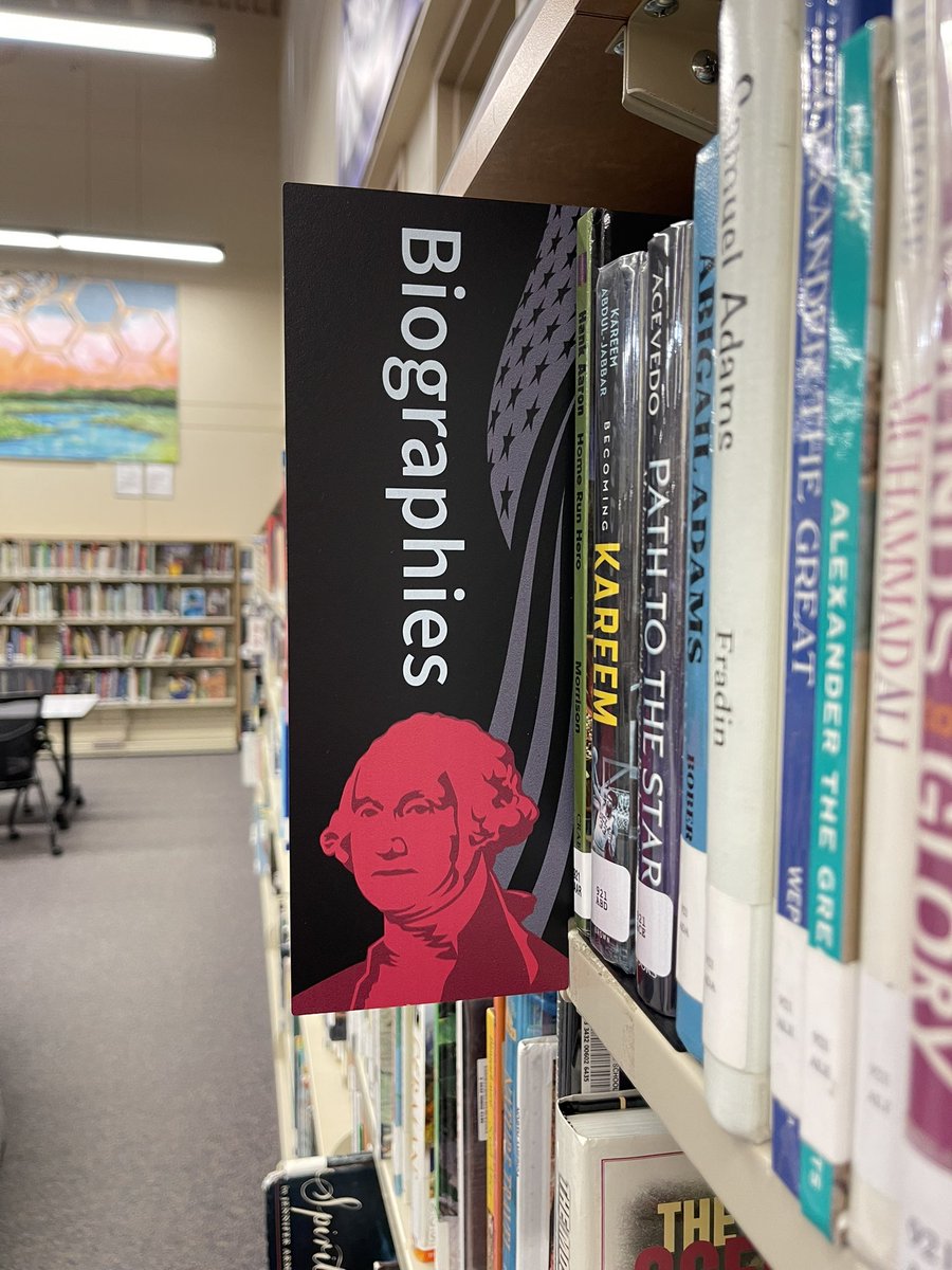 BeadleMSLibrary's tweet image. Check out our cool new shelf displays in the nonfiction section! #love2bMPS #loveMPSlibraries #GoBulldogs