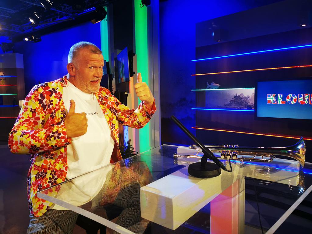 henky007's tweet photo. Opnames voor #Klouk. De kennisquiz van @rtvnoord. Vanaf 19 oktober op @rtvnoord Broez'n https://t.co/02eNtAl0I7