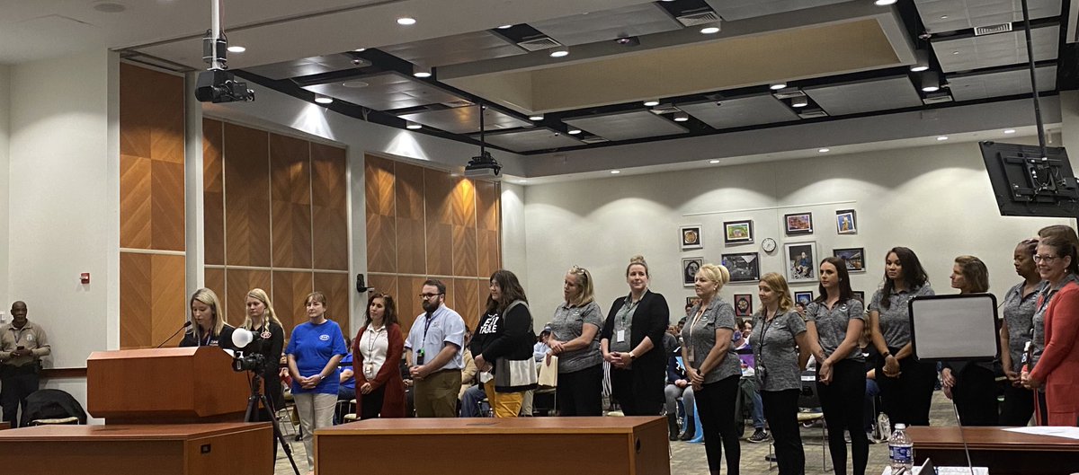 Catherine Porter-Lucas tweet media