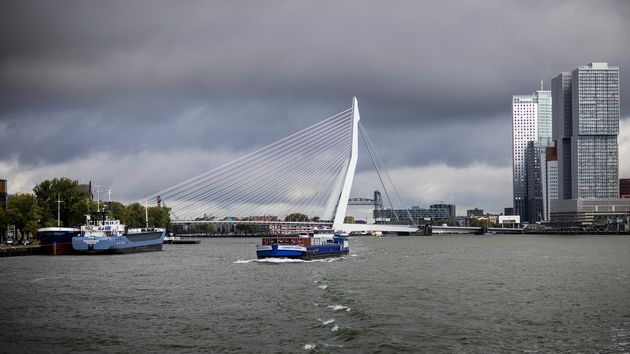 safety4sea's tweet photo. The @PortOfRotterdam stakeholders will be able to participate and benefit from an untappable, multi-user quantum network for their critical communication systems.
#MaritimePorts #SmartShipping
Learn more👉 https://t.co/X52kECOVCv https://t.co/P6vMYw3Xrf