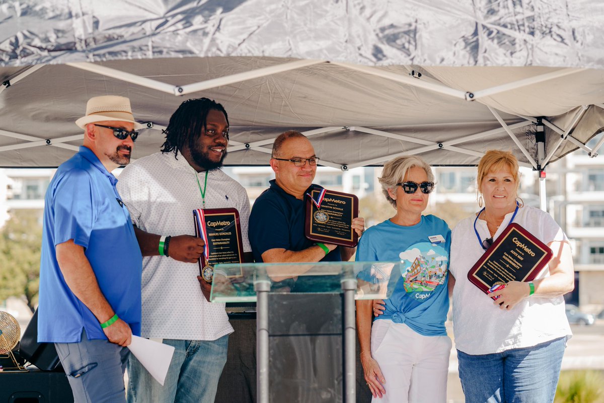 CapMetroATX's tweet photo. We recently honored members of our #CapMetroFamily as Core Values Champions.
These individuals have gone above and beyond in projects surrounding equity, safety, innovation, transparency and sustainability.
Congrats to everyone! 🎉
@MTMTransit @realMVTransit @HerzogTI https://t.co/5pu9mpRLgE