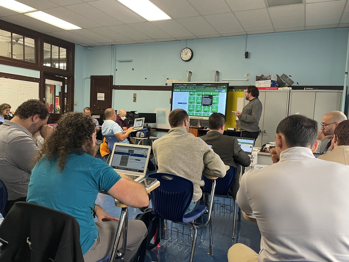 High school Social Studies teachers in Jersey City learning how to integrate scaffolded writing practice with HMH Social Studies  #HMHSocialStudies #writable