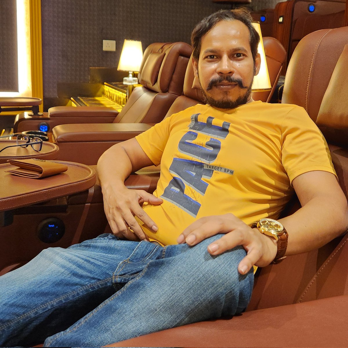 Alokchanderana1's tweet photo. #NewProfilePic https://t.co/uTPbBTVjeR