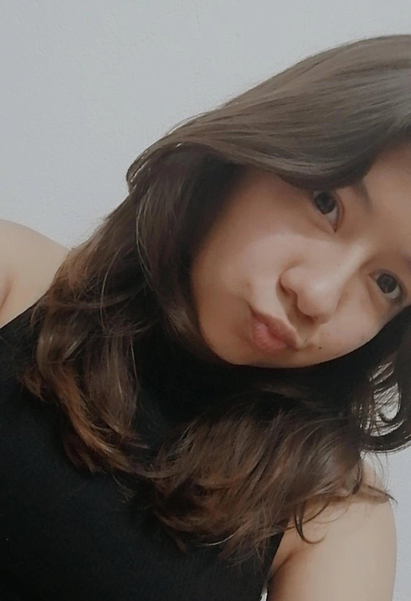 real4LINE's tweet photo. holaaa soy Diana y existo en 4LINE ¿así era? ¿no? meh, dicen mis amigas que tengo cara de vocal -🦥
#DIANA #4LINE https://t.co/rL6jFVKqJD