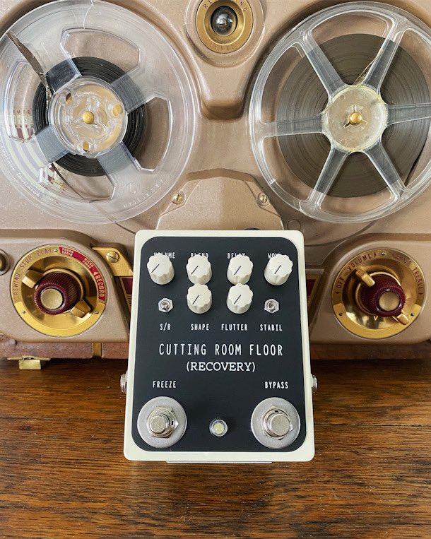 RecoveryEffects's tweet photo. Broken-tape-deck sounds l, lo-fi chorus, wild modulation, and gritty echo. #CuttingRoomFloorPedal
Watch the demo:
https://t.co/3rpgRgjkGN
#recoveryeffects #effectspedal #guitareffects https://t.co/pSKHzElcP6