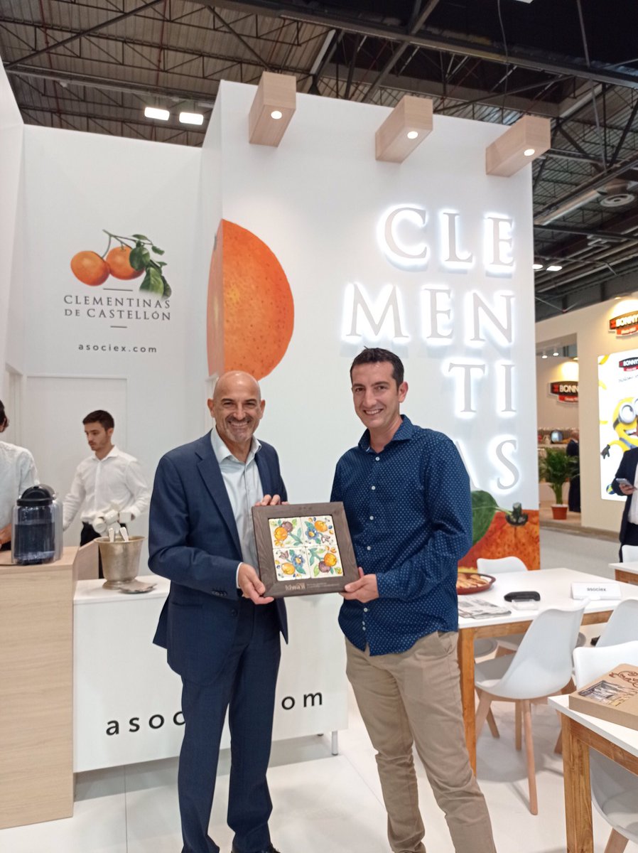 sanalfonsocoop's tweet photo. Reconocimiento positivo desde Kiwa a los años de trayectoria junto a Agroal. Gracias. #agroal #kiwa @kiwa #fruitattraction22 @fruitattraction🍊🍊 https://t.co/lID5Kdo8La