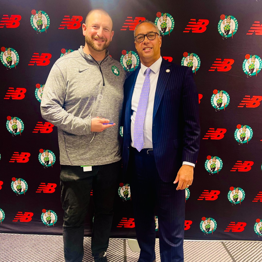 SCDAONews's tweet photo. Recently, DA Kevin Hayden attended a Justice for Peace event at the Boston Celtics Practice facility. Play for Justice is a #RepresentJustice program highlighting stories of hope, redemption and the power of sports and community inside prison facilities across the United States. https://t.co/wAQ1r1VQQ3