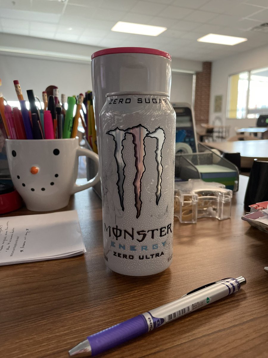 AnkneyOTHS's tweet photo. My students know me well 😊 #mademyday #givemeallthecaffeine #monstertime https://t.co/QL2UgtsOBl