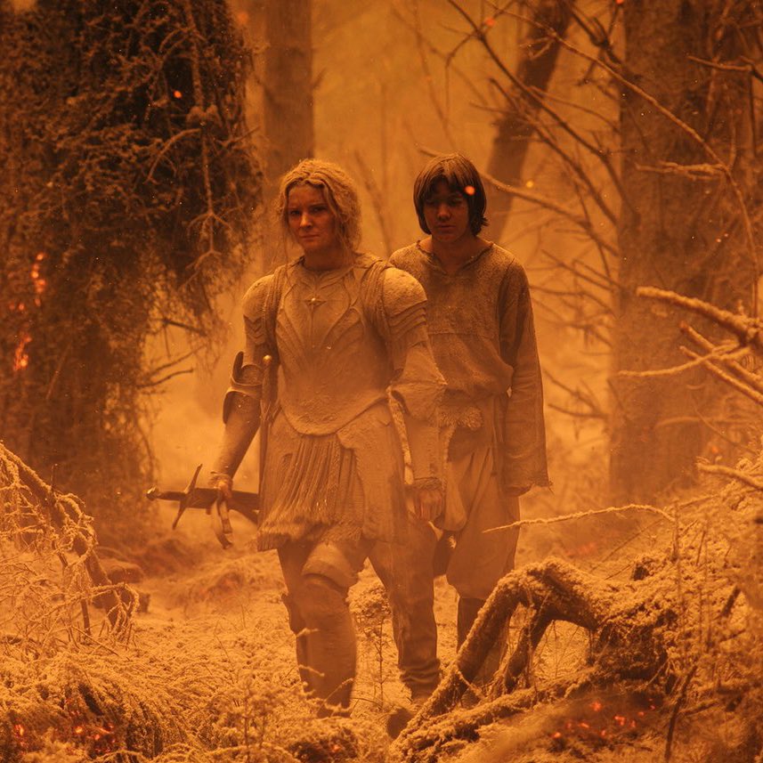 Morfydd Clark tweet media