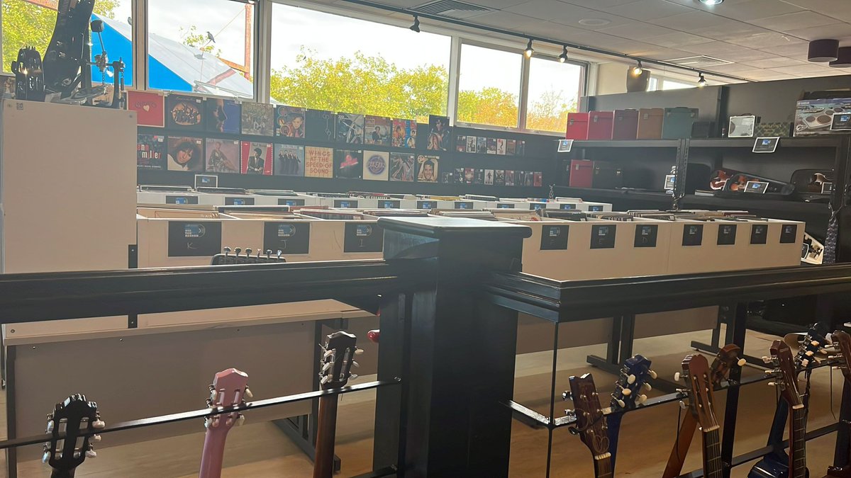 willenhospice's tweet photo. #OffTheRecord our new dedicated Music Shop at the Point is open! Listen before you buy. Meet fellow music-lovers Relish the hunt for that perfect album. Discover some forgotten gems from the past in great condition for a great price and all for a great cause #thepointmk https://t.co/xqYGpKGP6F
