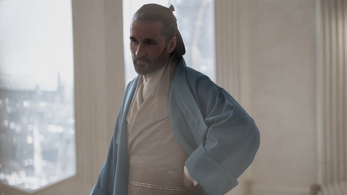 SithCareBear's tweet photo. I’m sure @PerrinMothma would agree that the negativity he has received from the #Andor audience has been completely unnecessary. No one will take a moment to see his side of the story. #YOLO #YouDoYou #Justice4Perrin #TeamPerrin #ManBunInTheOven https://t.co/XaYbd48vZS