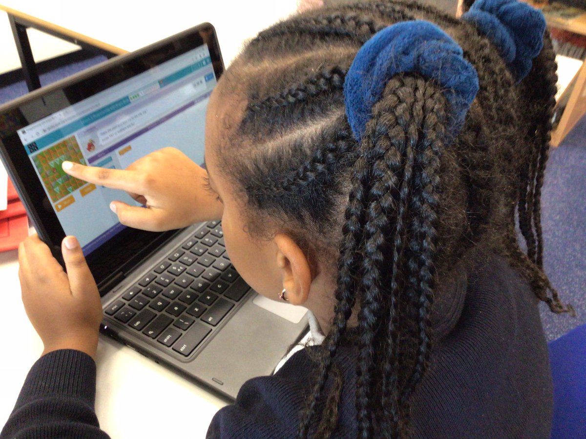 OlympiansStm's tweet photo. In computing today we identified and located bugs in a program and were able to debug algorithms so they followed a sequence #stmComputing #stmCoding https://t.co/pary6C0Jlp