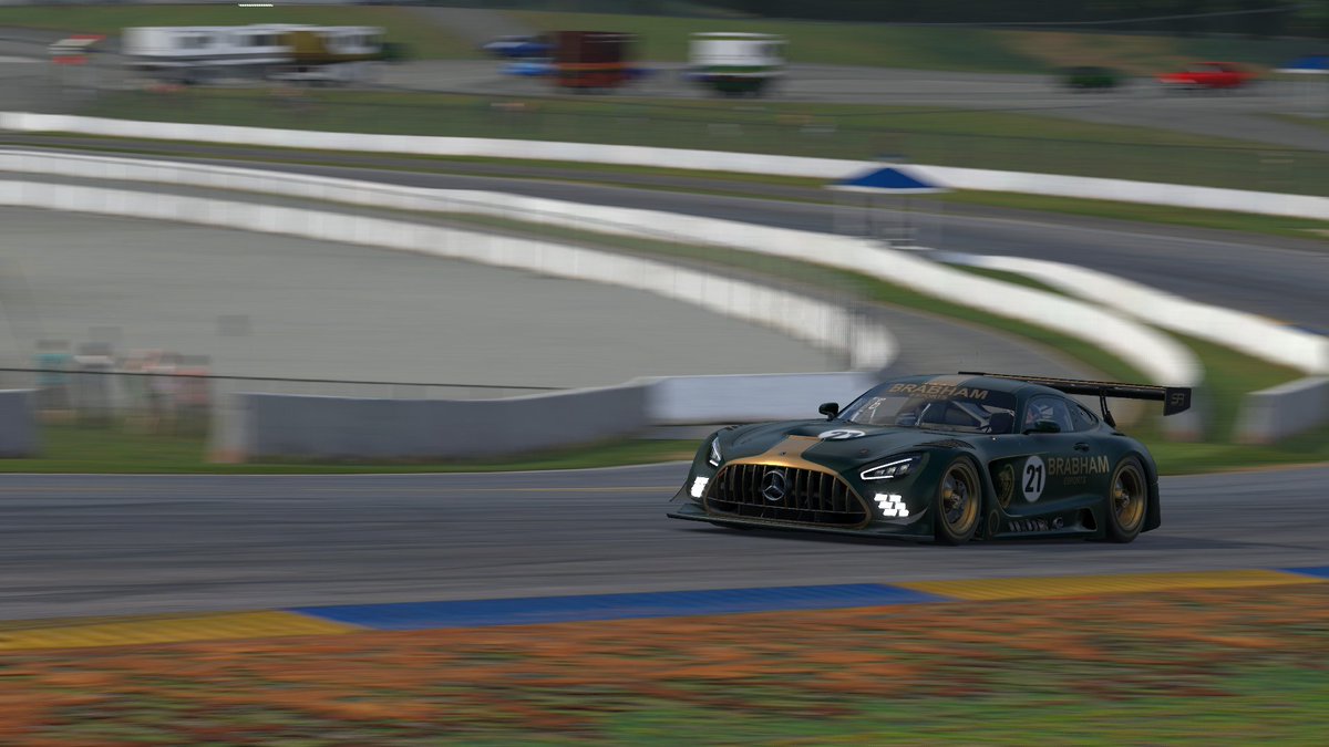 YAulbert's tweet photo. @iRacing @vcoesports @RoadAtlanta 🥶 domination in 5th split ON https://t.co/iaHW0HjFmH