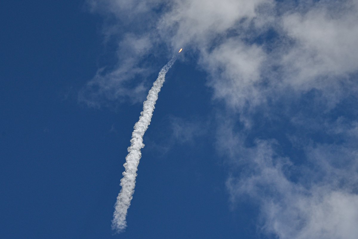 SLDelta45's tweet image. Less than a day later, the Airmen and Guardians of SLD 45 are back at it and supported the Crew-5 mission. Safe travels to all those on the Crew-5 mission, and a big thank you to everyone who makes it possible to #SetThePaceForSpace from AATS and the Eastern Range.