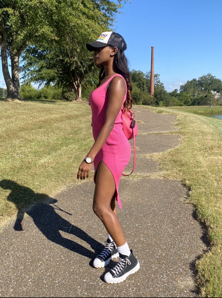 JaySimone33's tweet photo. on Wednesday’s we wear PINK💓 https://t.co/6R5gdF55Pb